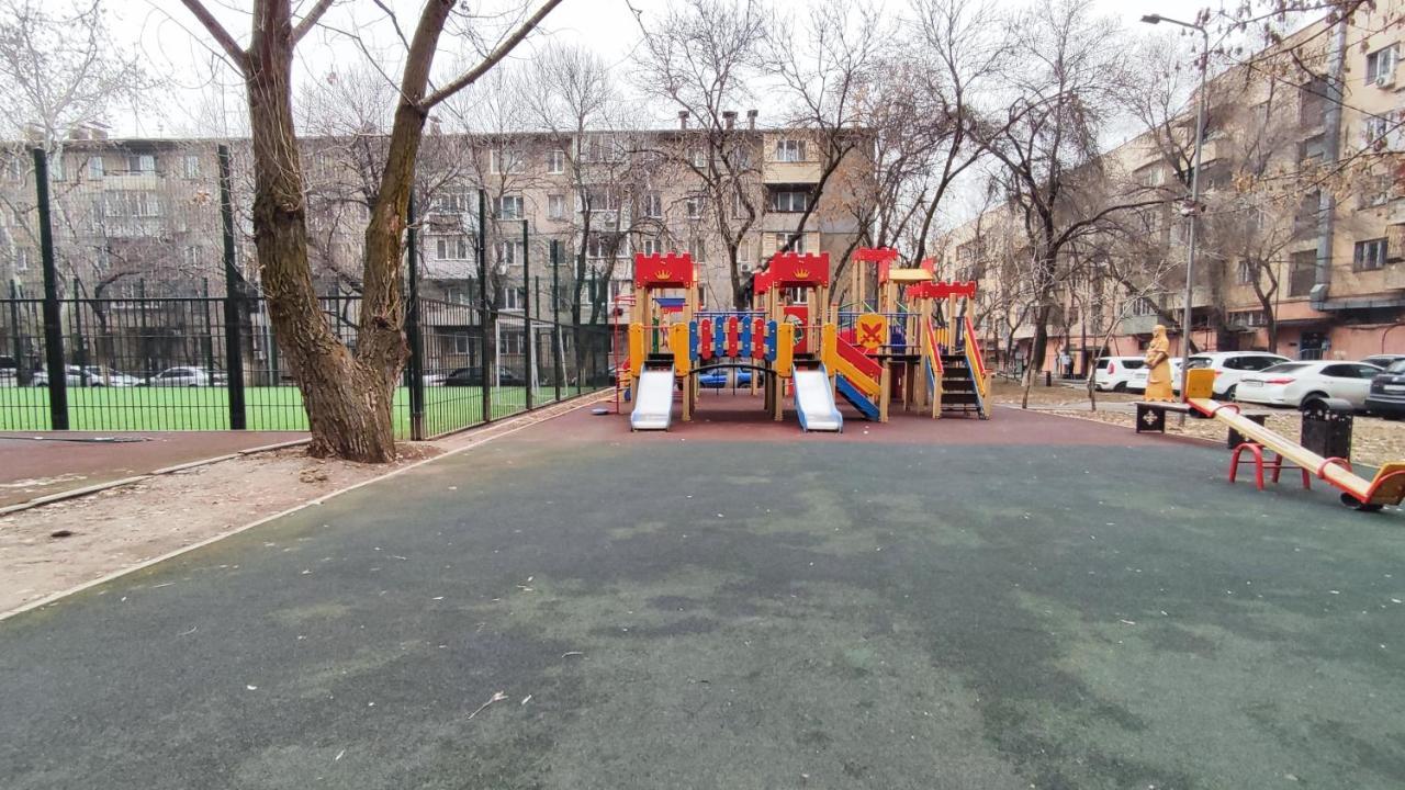 Золотой Квадрат 60 Кв2 Daire Almatı Dış mekan fotoğraf