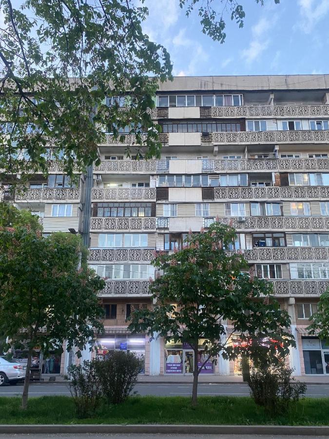 Золотой Квадрат 60 Кв2 Daire Almatı Dış mekan fotoğraf